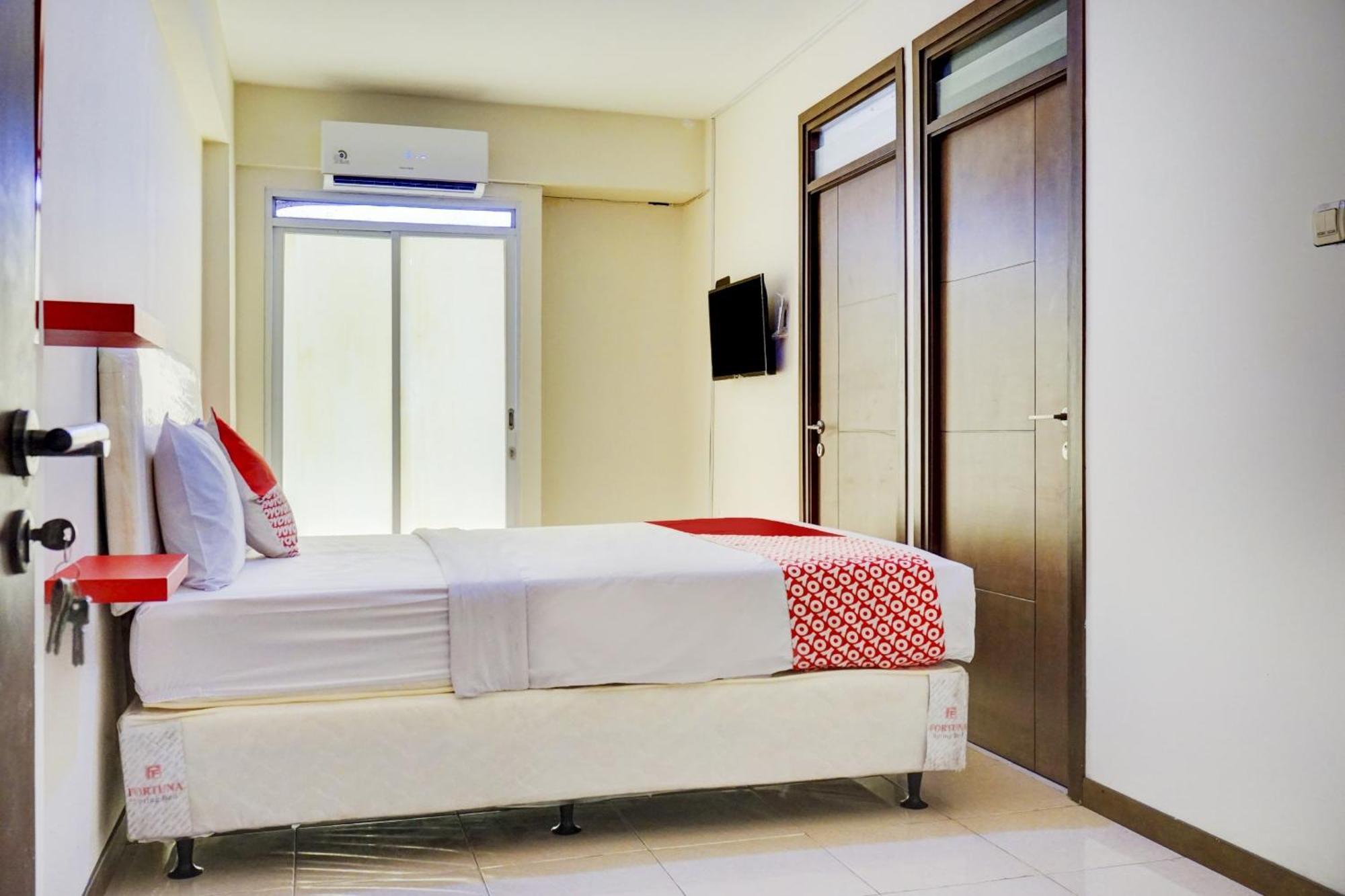 Oyo 90230 Skyland Valley Hotel Bogor